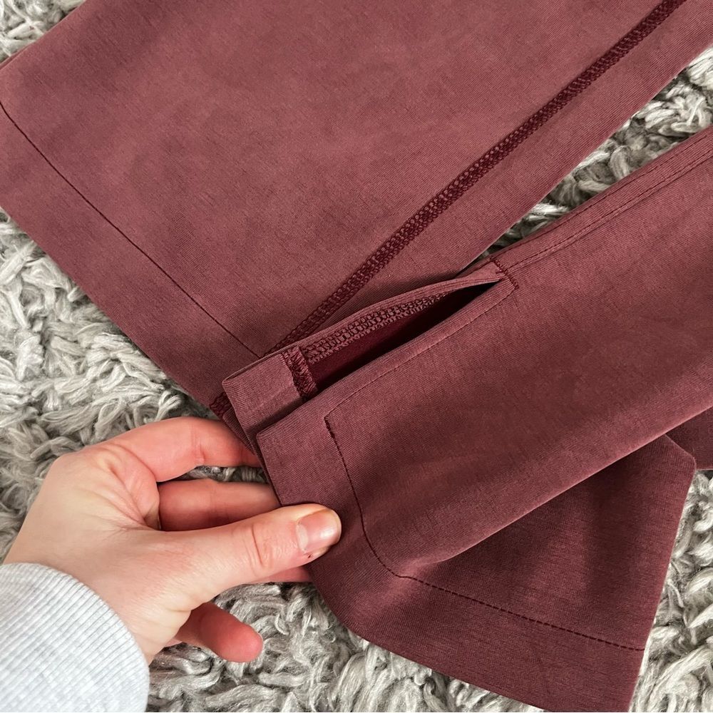 Lululemon Brushed Softstreme Split-Hem High-Rise Pant Red Merlot size 6 - Picture 4 of 4